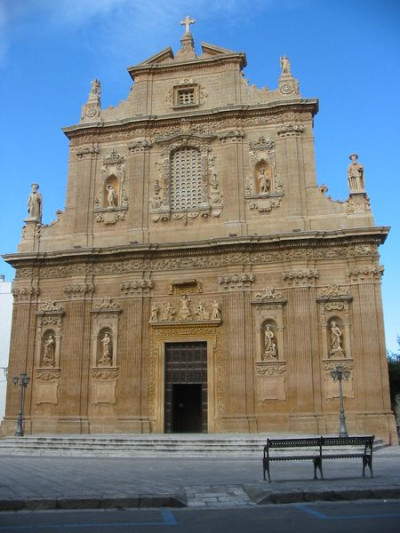 Santuario SS.mo Crocifisso: facciata